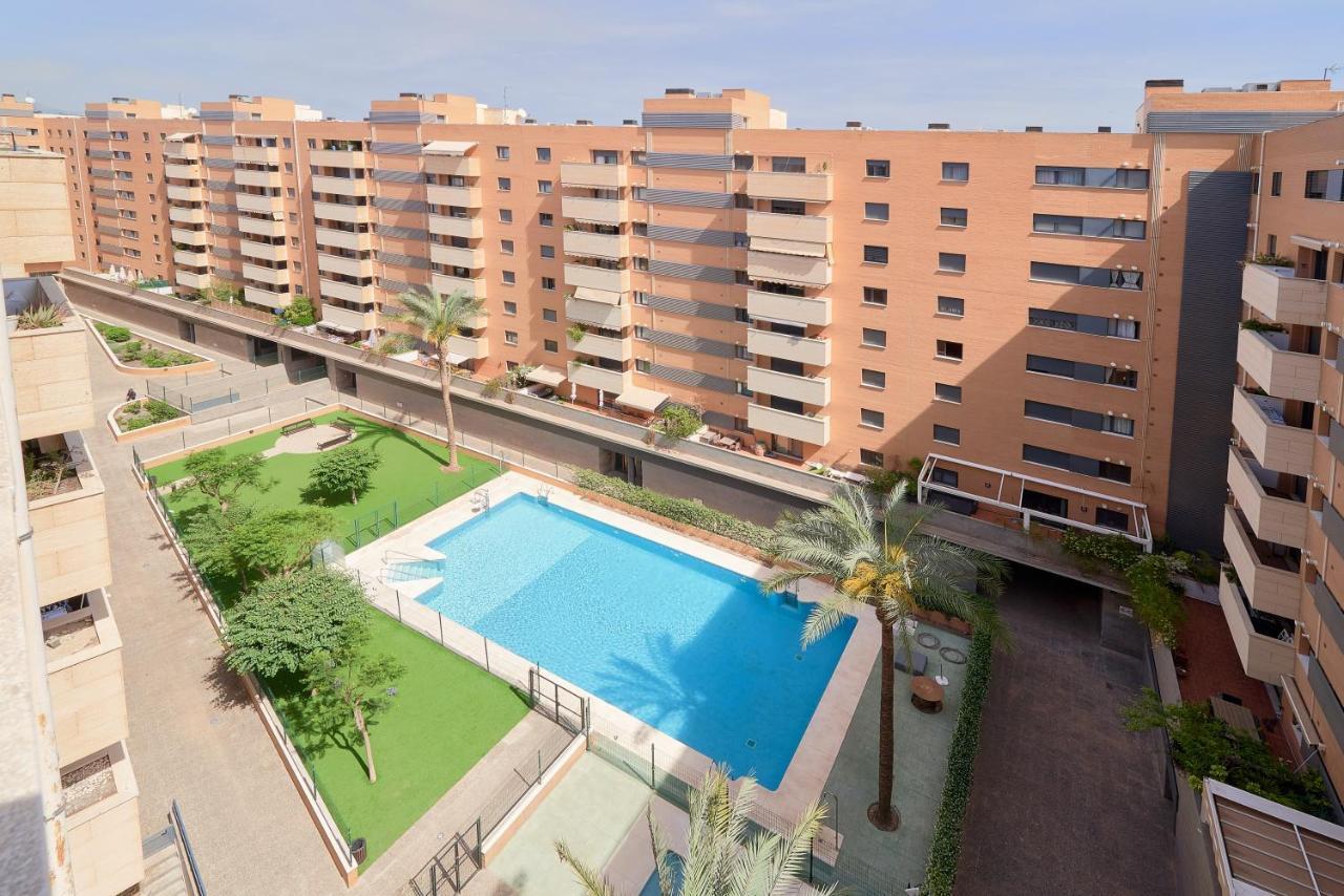 Alterhome Apartamento Con Piscina Maria Zambrano Málaga Exterior foto